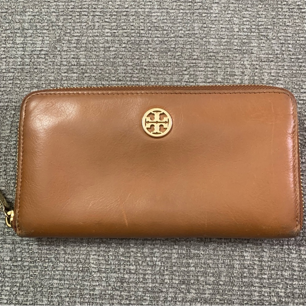 Tory Burch Tan Leather Wallet
